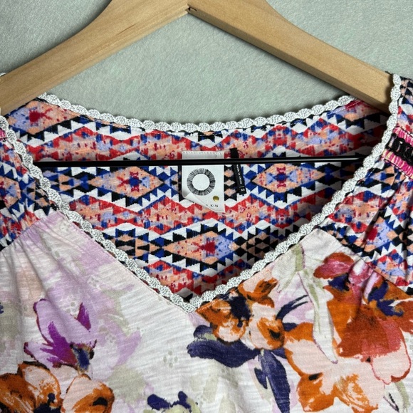 Anthropologie Akemi + Kin Top Women's Size XS Floral Print Raglan Lace Trim Boho - Picture 11 of 11